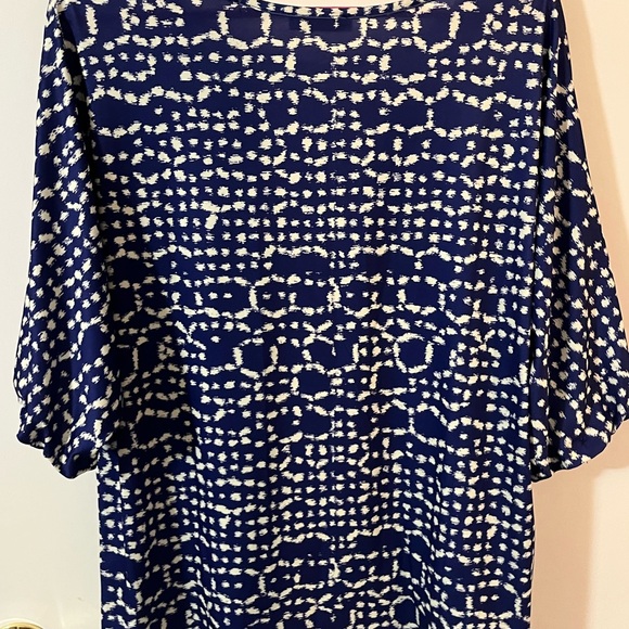 Aimee by Firmiana XL Women's purple Blue and White Patterned Top - Picture 3 of 5